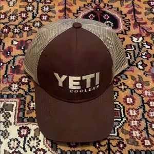 Yeti hat